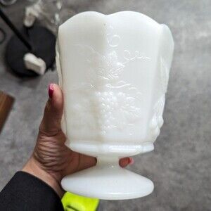 Vintage NAPCO Milk Glass 5" Fruit Grape Vase